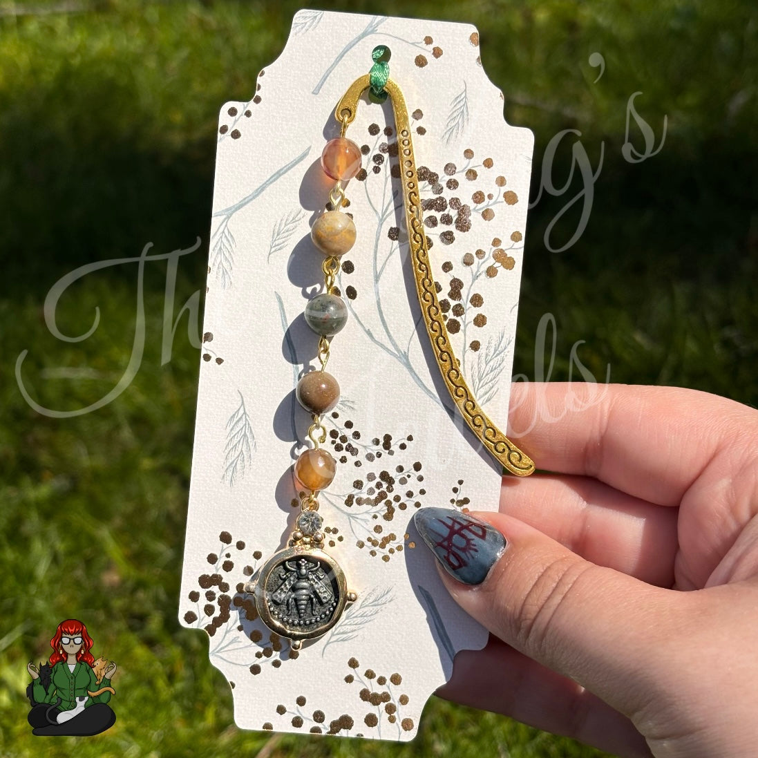 GwennaBelle - Bee Cameo & Crystal Bookmark!