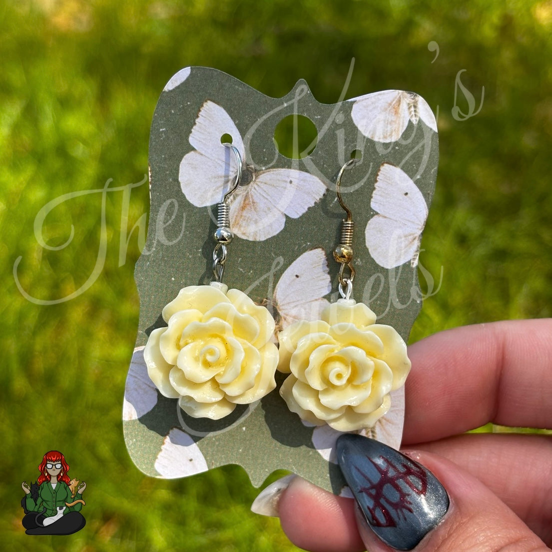 Melissa - Cream Rose Earrings!