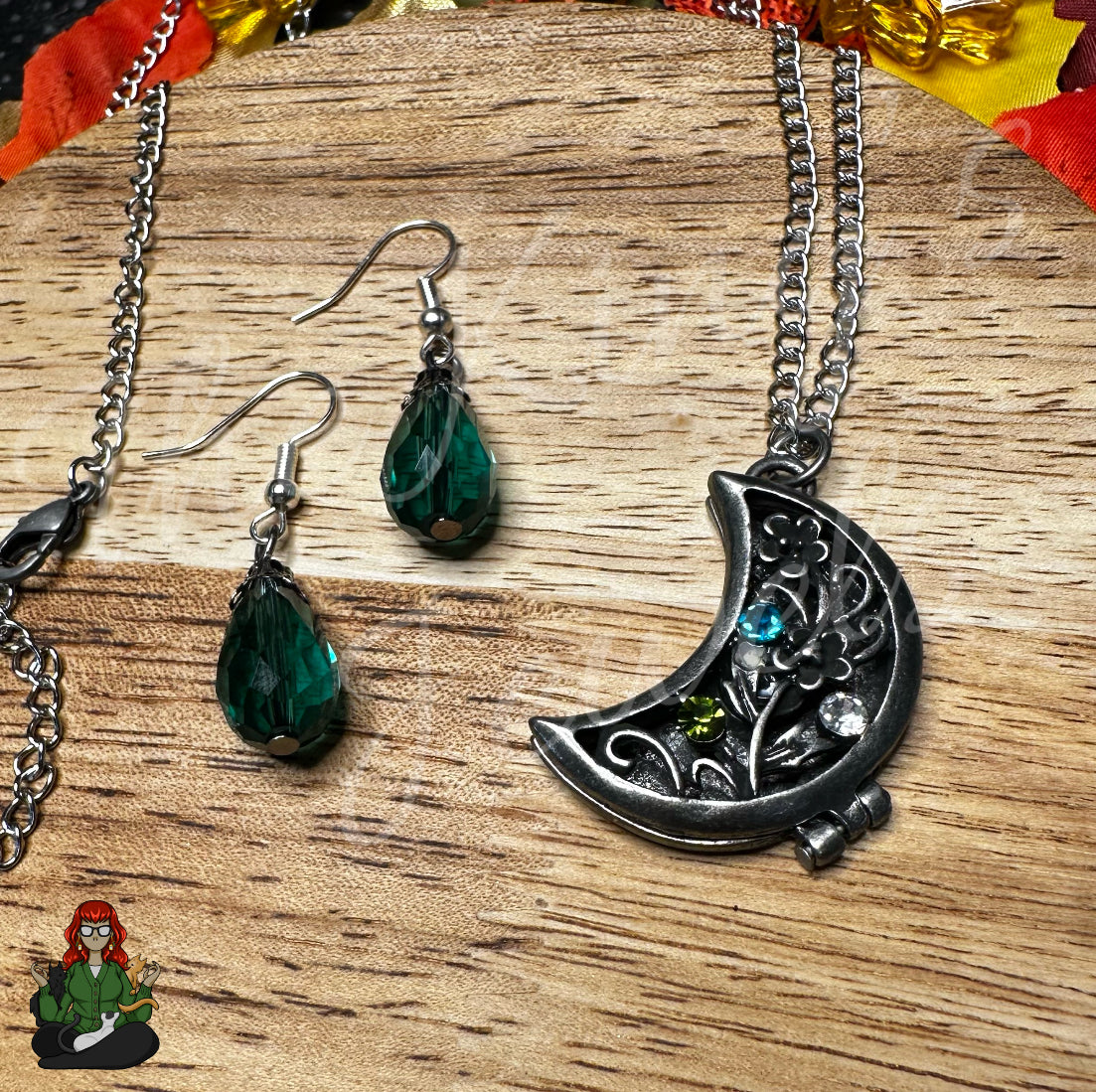 Gunmetal Pendant with Stainless Steel Chain Necklace & Green Earrings Jewelry Set!