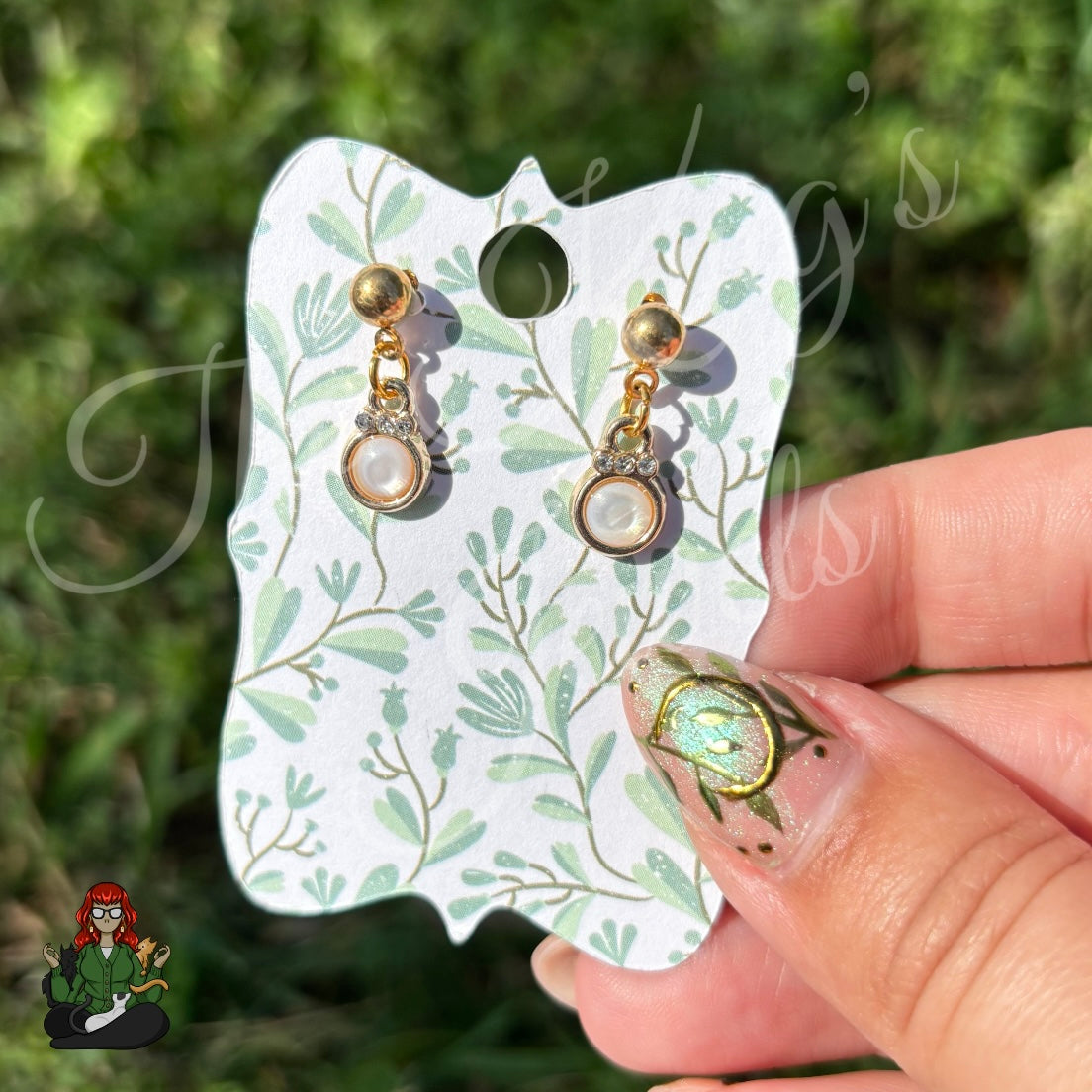 LeonaRae - Dainty Pearly White Stud Earrings!