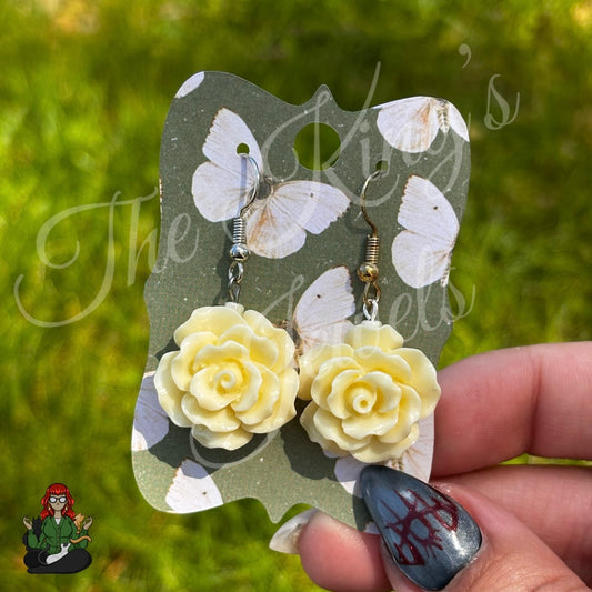 Melissa - Cream Rose Earrings!