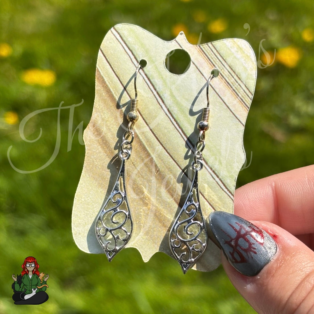 LeonaRae - Silver Filigree Teardrop Earrings!