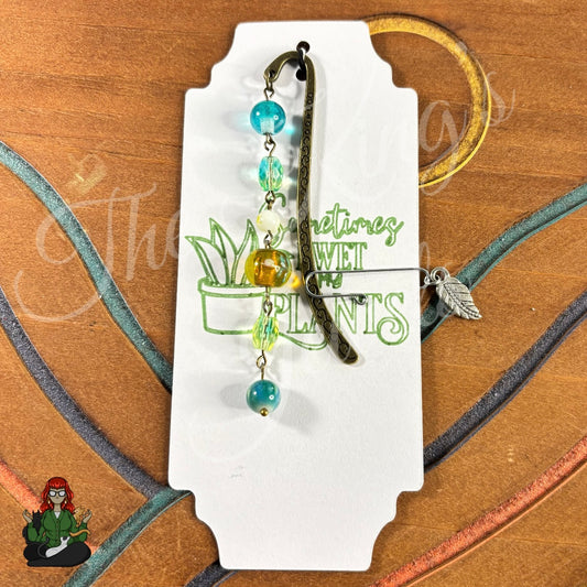 GwennaBelle - Green Glass Bead Feather Bookmark!