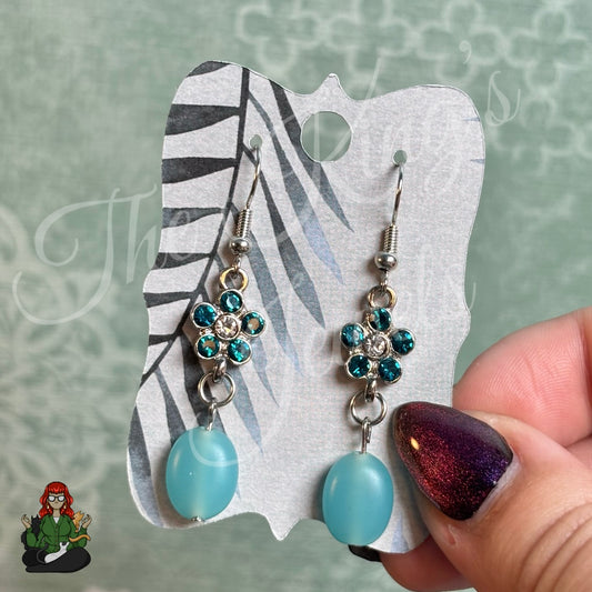 Katie - Turquoise Flower & Bead Earrings!