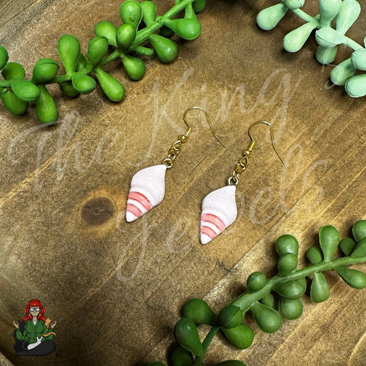 LeonaRae - Kids Lightweight Pink Seashell Earrings!