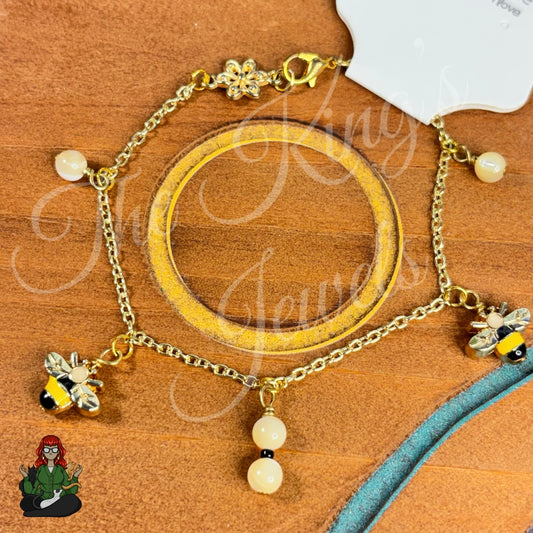 Rhiannon - Bee and Mother of Pearl Charm Bracelet!