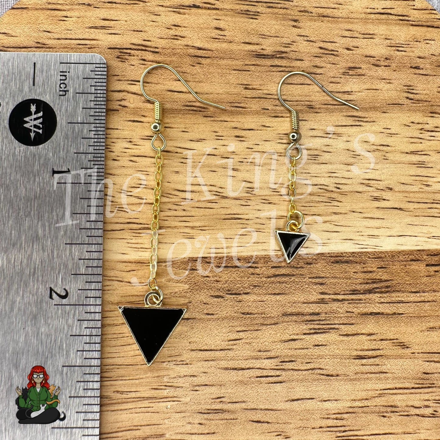 Gladys - Mismatch Triangle Earrings!