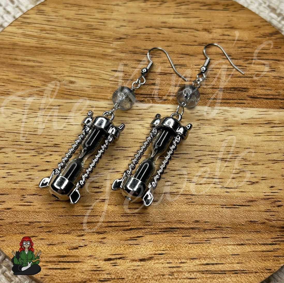 Katie - Hourglass Earrings!