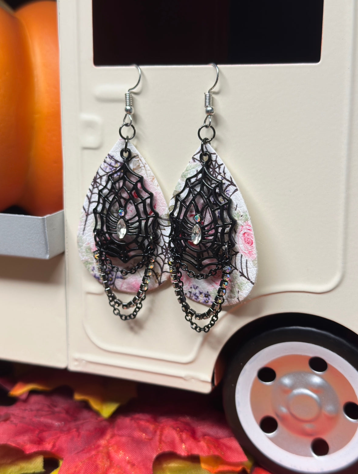 Rose - Webs 'N Roses Earrings!