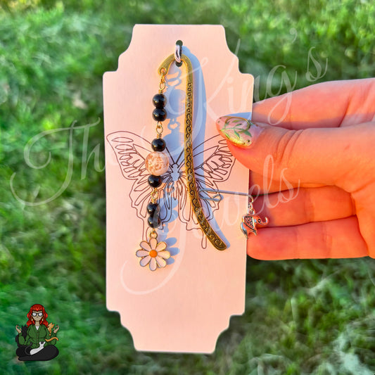 GwennaBelle - Glow in the Dark Bead & Daisy Bookmark