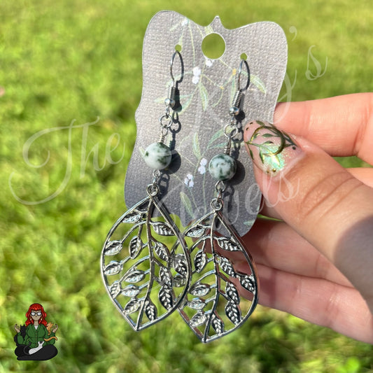 Katie - Silver Leaf Filigree & White Bead Earrings!