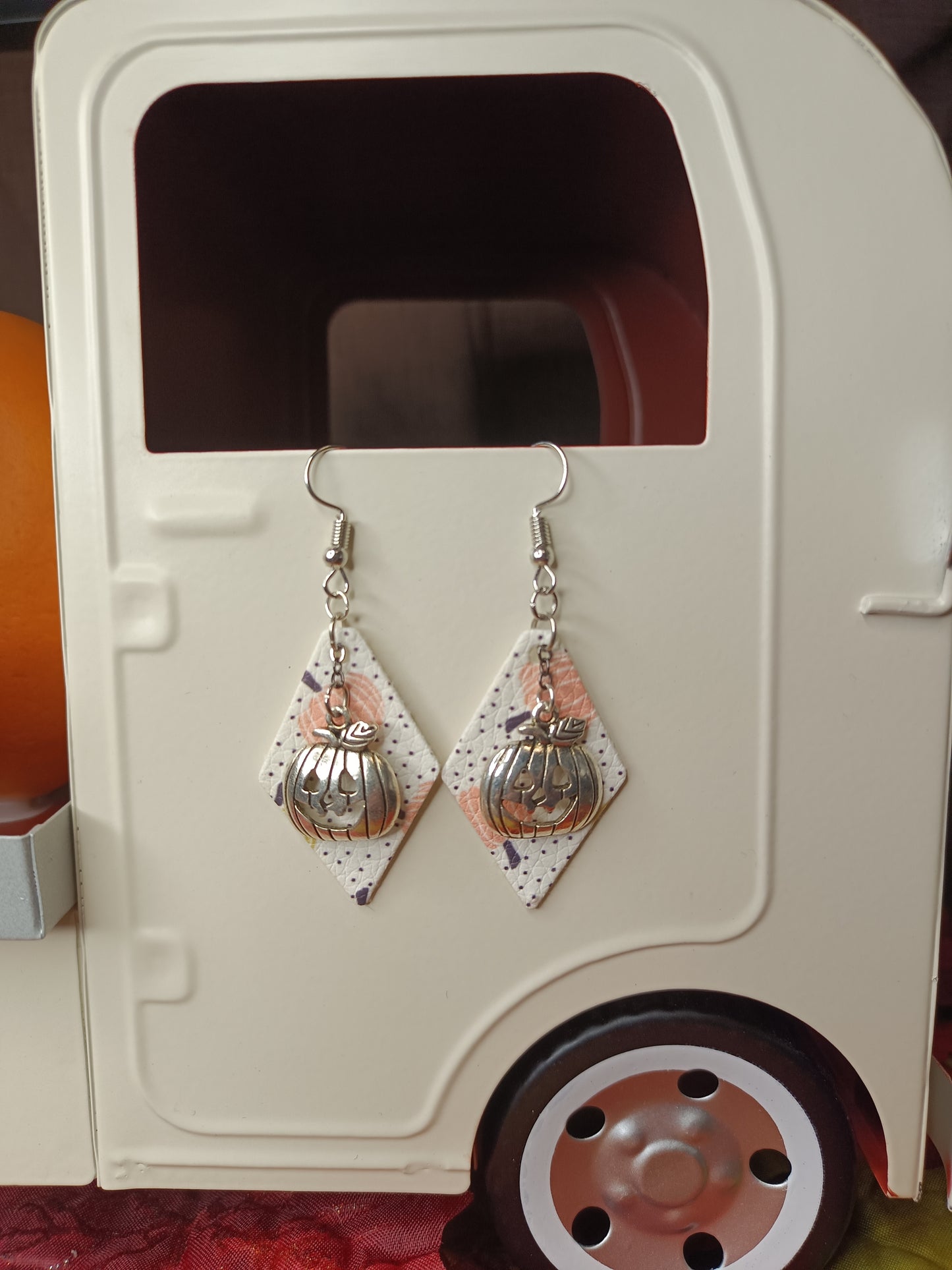 Belle - Pumpkin Earrings!